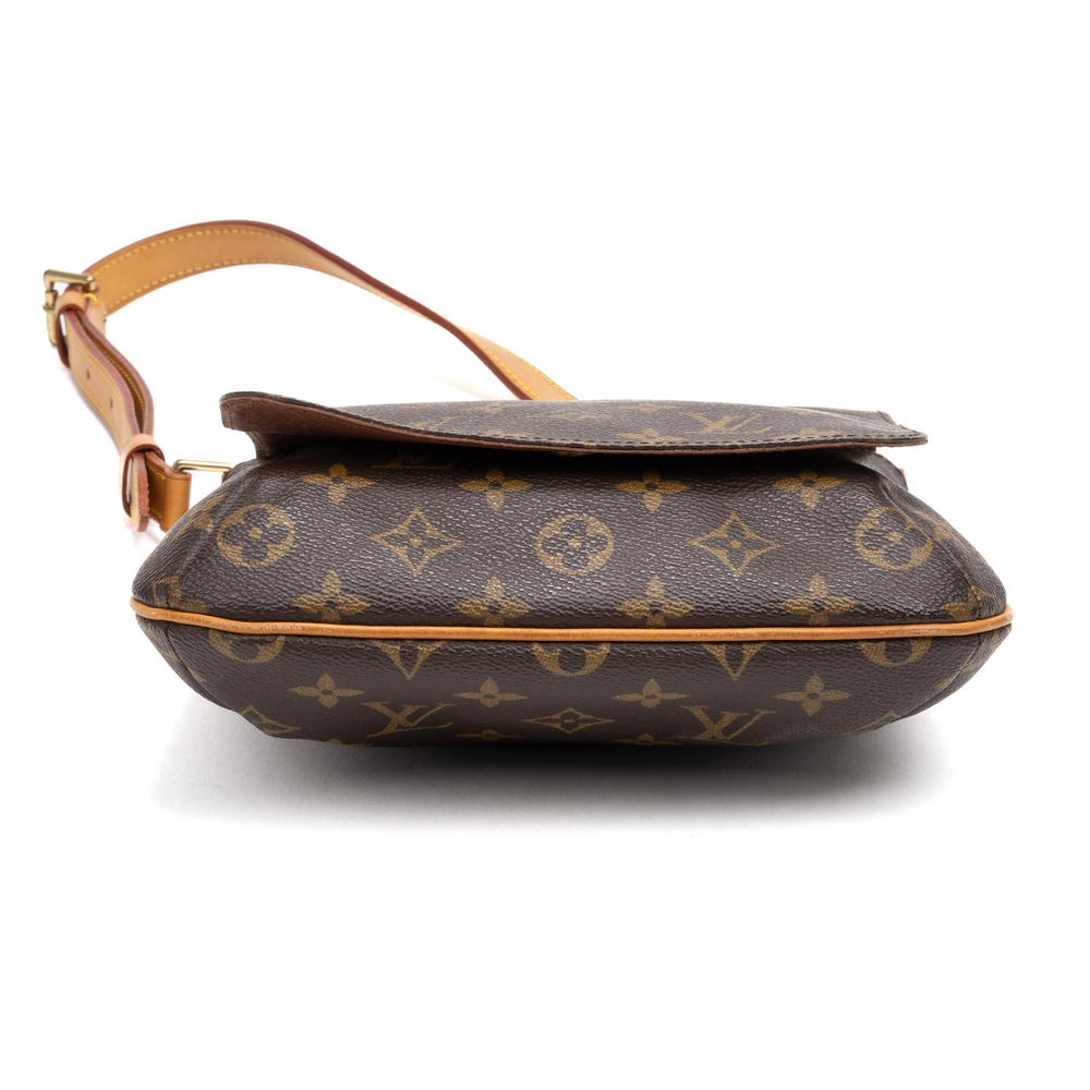 Louis Vuitton Musette Salsa - Picture 6 of 11